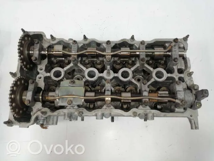 Nissan Primera Engine head 