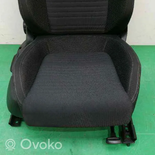 Volkswagen Scirocco Fotel przedni pasażera 