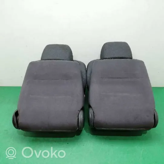 Toyota Previa (XR30, XR40) II Fotele tylne trzeciego rzędu 