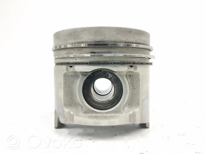 Ford Ranger Piston avec bielle 