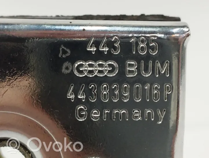 Audi 200 Etuoven lukko 443839016P