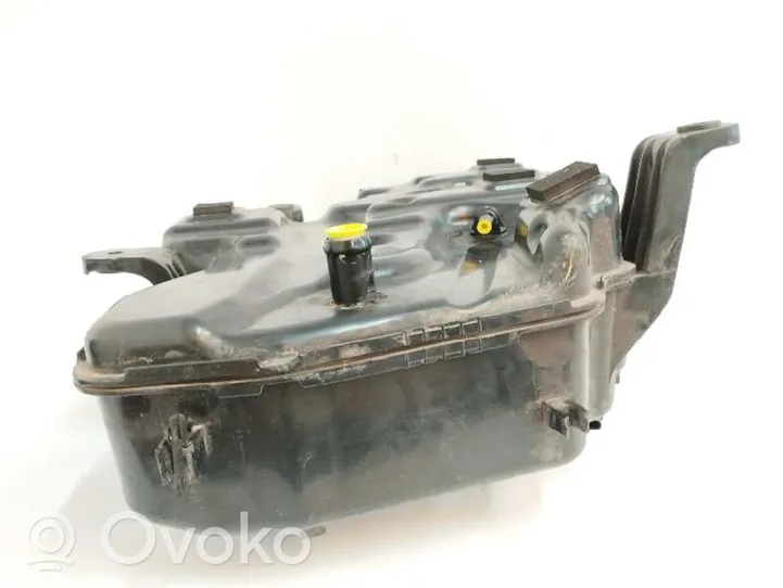 BMW X1 F48 F49 Kita variklio detalė 7399290