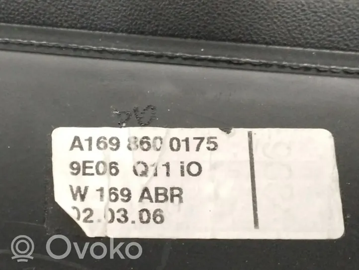 Mercedes-Benz A W169 Półka tylna bagażnika A1698600175