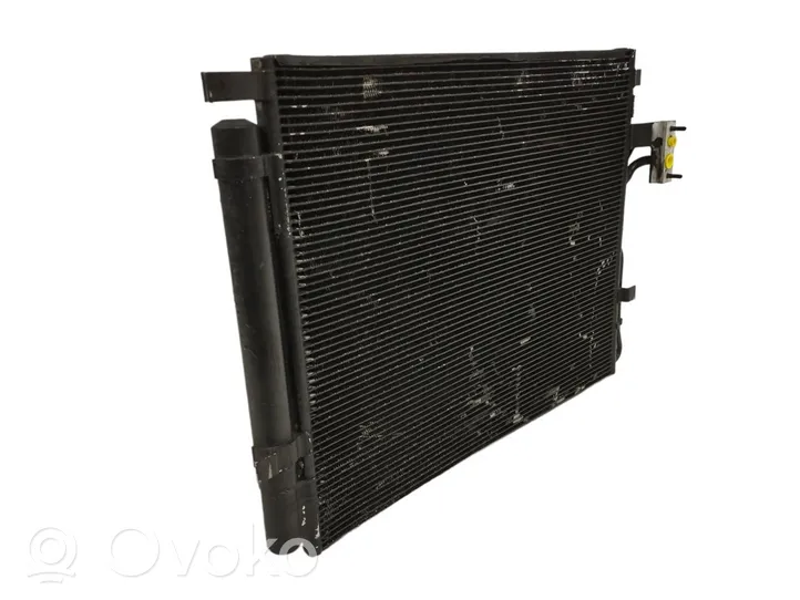 KIA Sorento Radiateur condenseur de climatisation 976062P000