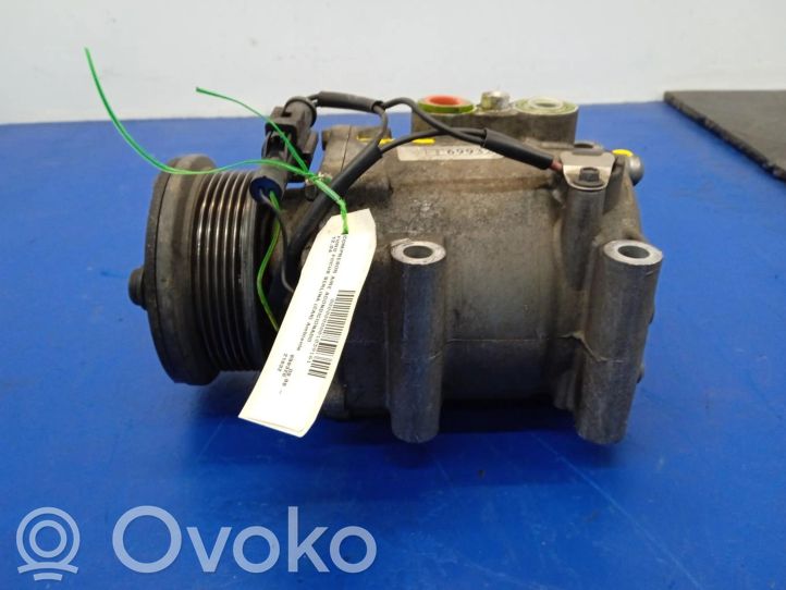 699326 Ford Focus Air conditioning (A/C) compressor (pump) 77 06 € RRR