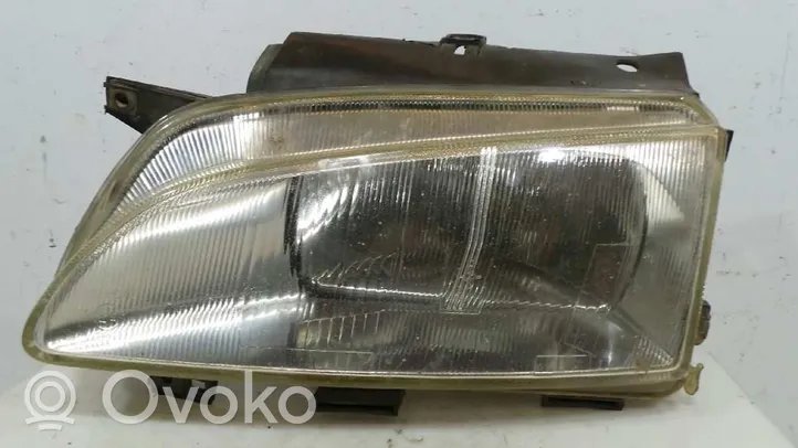 Peugeot Partner Faro/fanale 6204P8