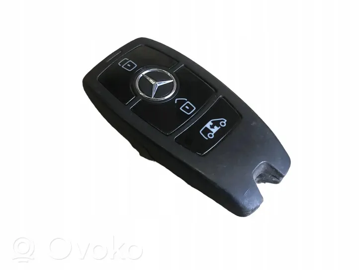 Mercedes-Benz Sprinter W907 W910 Užvedimo raktas (raktelis)/ kortelė A9079059506