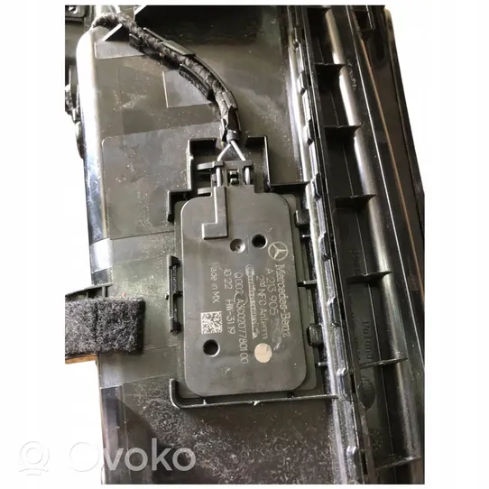 Mercedes-Benz EQS V297 Daiktadėžė centrinės konsolės A2976809706