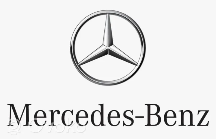 Mercedes-Benz GLK (X204) Listwa zderzaka tylnego A2048800001