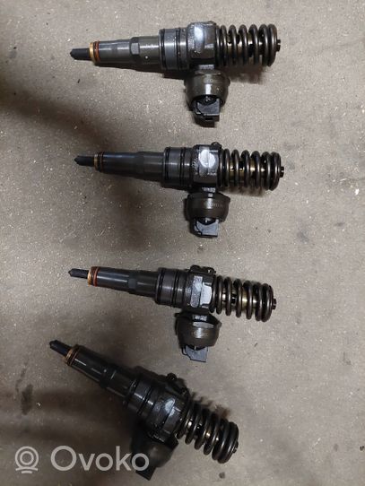 Audi A3 S3 8P Fuel injectors set 038130073BN