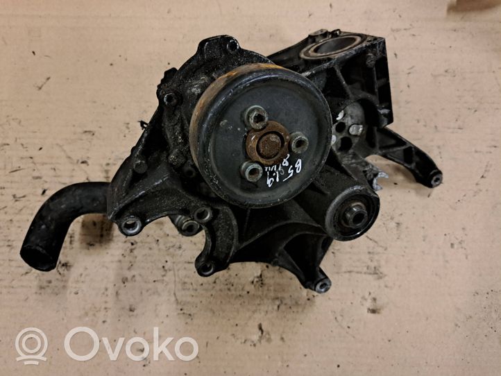 Audi A4 S4 B5 8D Supporto del generatore/alternatore 028903143AF