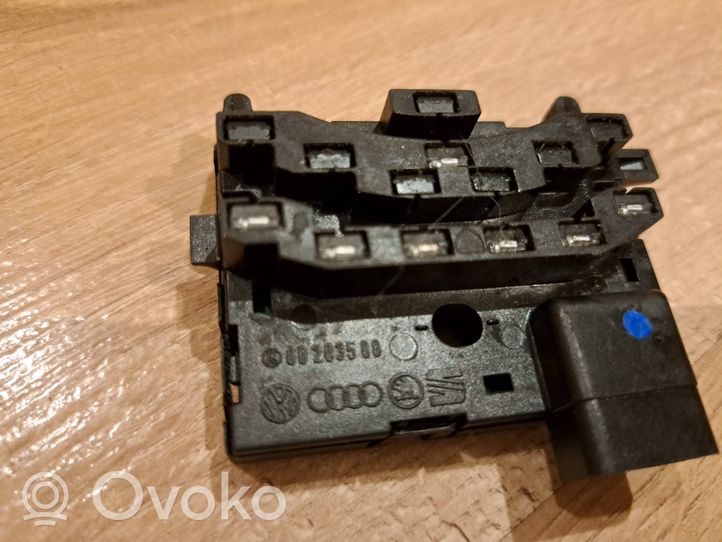 Volkswagen Tiguan Czujnik kąta skrętu 1K0959654