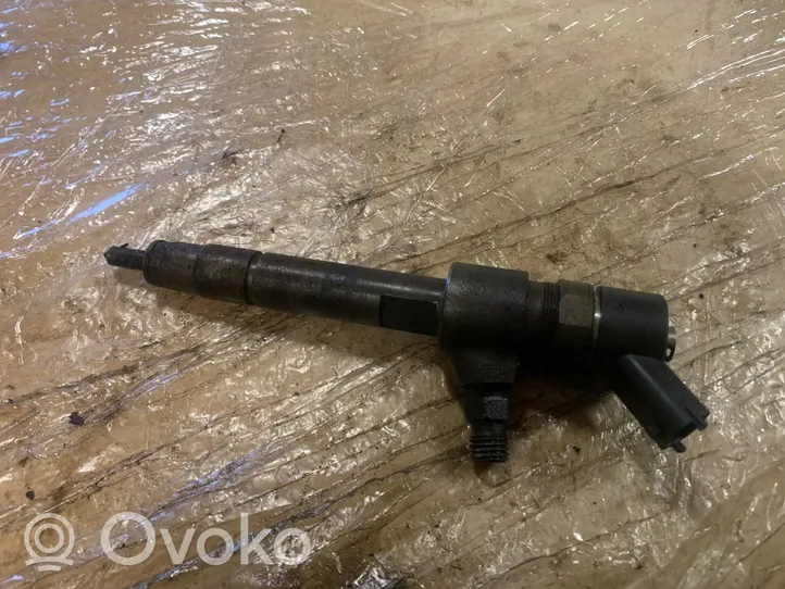 Opel Zafira B Fuel injectors set 0445110165