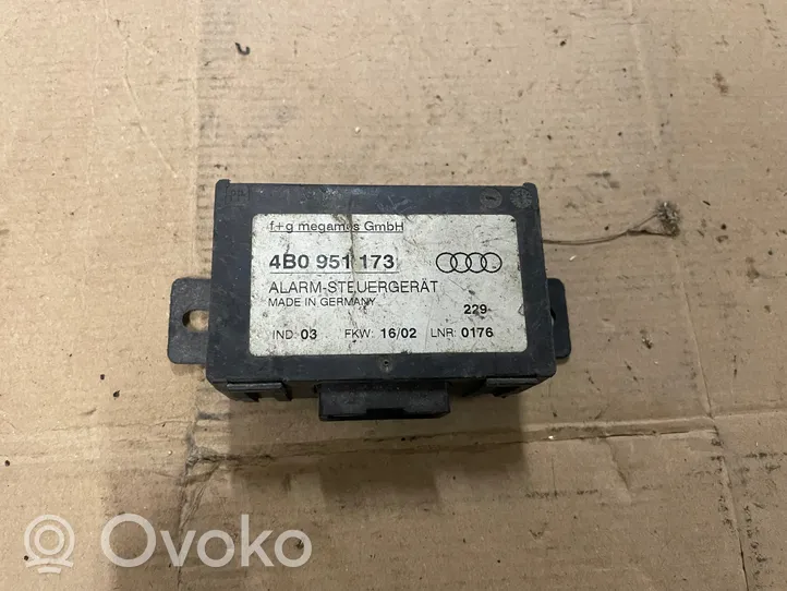 Audi A6 Allroad C5 Boîtier module alarme 4B0951173