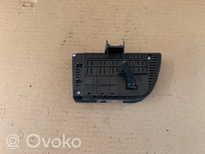 Citroen C4 Grand Picasso Monitori/näyttö/pieni näyttö 9650868877