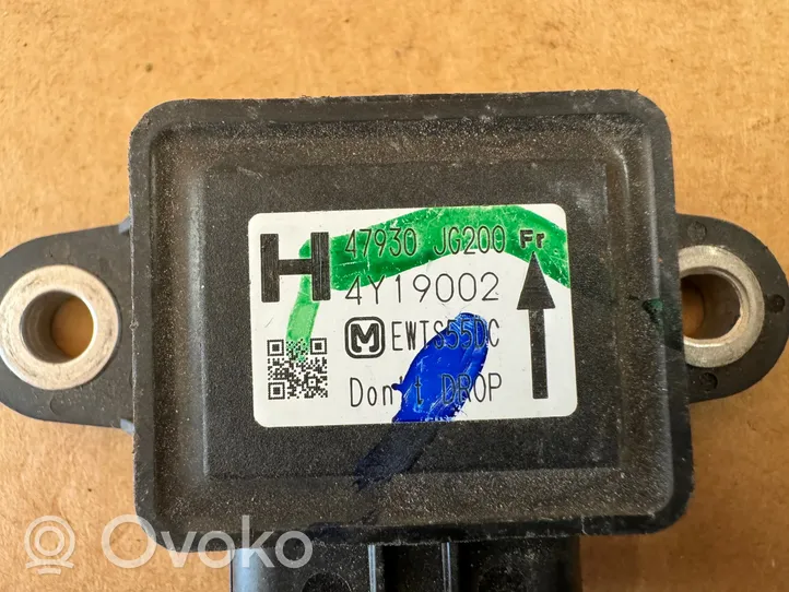 Nissan Leaf I (ZE0) Sensor ESP de aceleración de frecuencia del intermitente 47930JG200