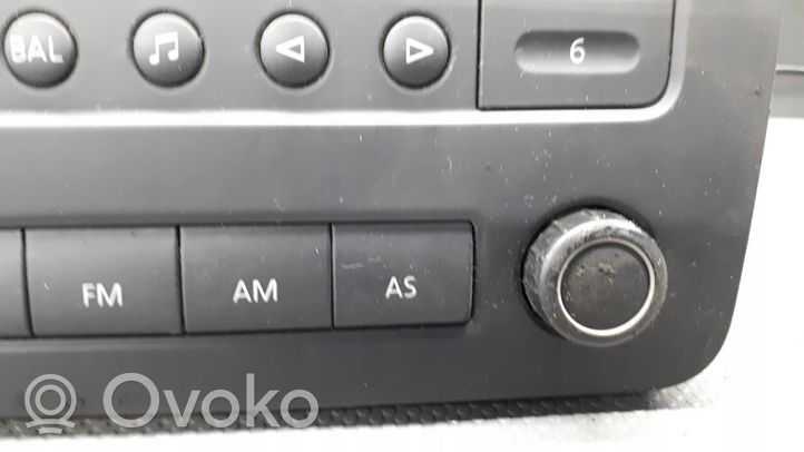 Volkswagen Caddy Unità principale autoradio/CD/DVD/GPS 1k0035153b