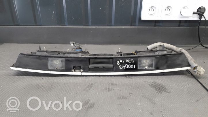Volvo S70  V70  V70 XC Barra luminosa targa del portellone del bagagliaio 09152705