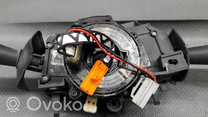 Renault Kangoo I Leva/interruttore dell’indicatore di direzione e tergicristallo 7700308737B