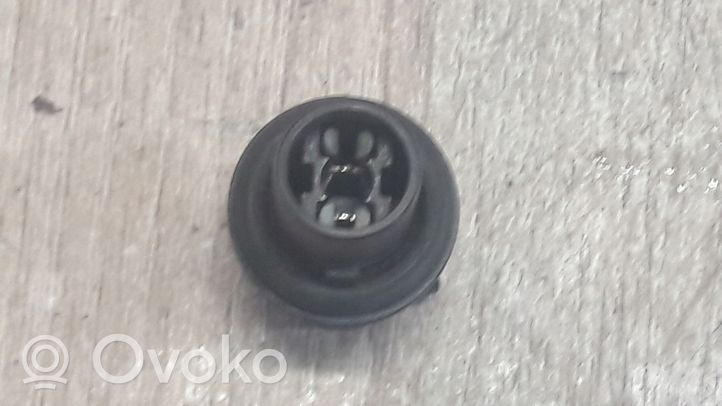 Renault Clio II Element lampy przedniej 