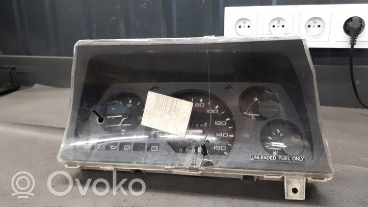 Nissan Micra Spidometrs (instrumentu panelī) 2481025B07