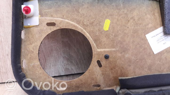 Opel Vectra B Takaoven verhoilu 090432217