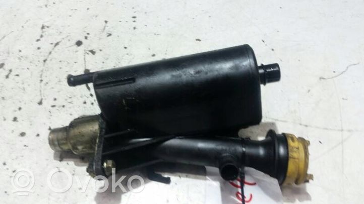 Renault Scenic I Separatore dello sfiato dell’olio 7700115060