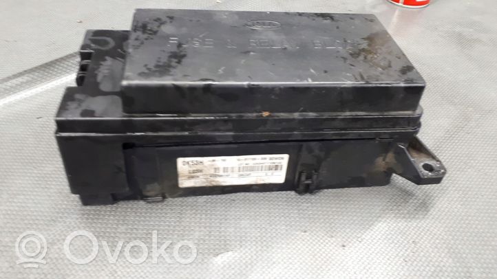 Chevrolet Epica Module de fusibles OK53H66760