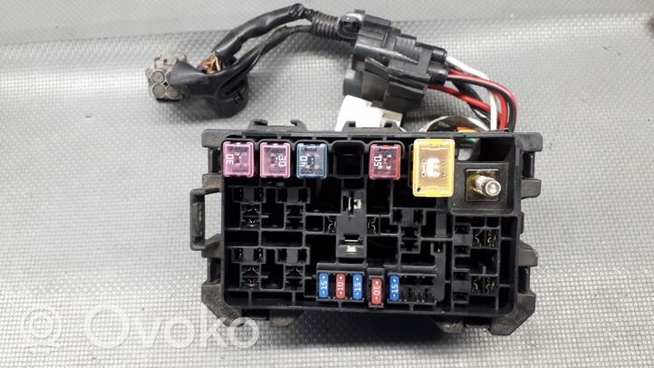 Daihatsu Sirion Module de fusibles 