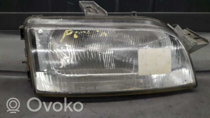 Fiat Punto (176) Lampa przednia 