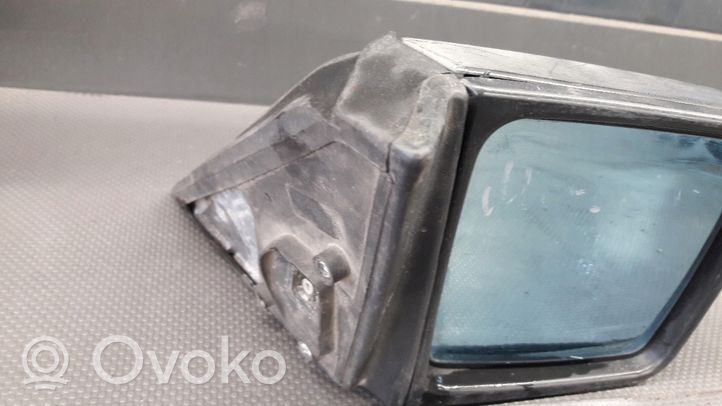 Mercedes-Benz 190 W201 Manualne lusterko boczne drzwi przednich 