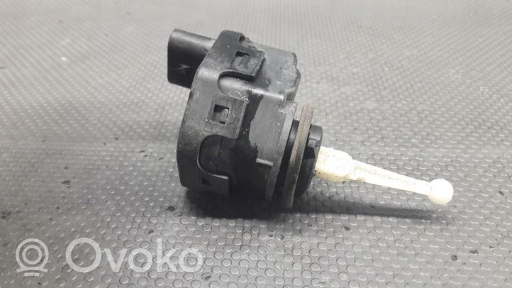 Volvo S40, V40 Moteur de réglage du niveau des phares 