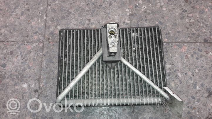 Volvo S60 Ilmastointilaitteen sisälauhdutin (A/C) 