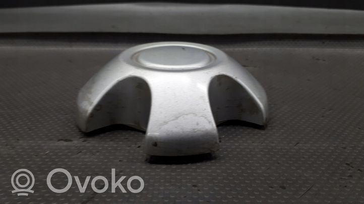 Toyota RAV 4 (XA10) Dekielki / Kapsle oryginalne 42060