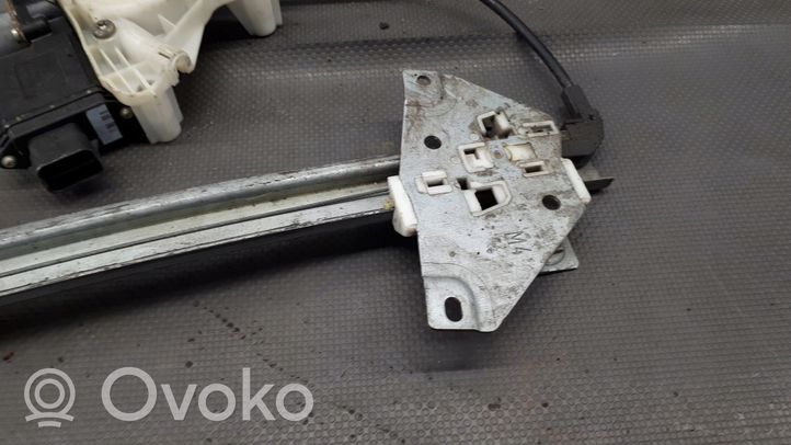 Mitsubishi Carisma Silniczek podnoszenia szyby drzwi tylnych 0130821652