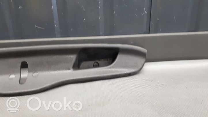 Volvo C30 Rivestimento di protezione sottoporta del bagagliaio/baule 30674787