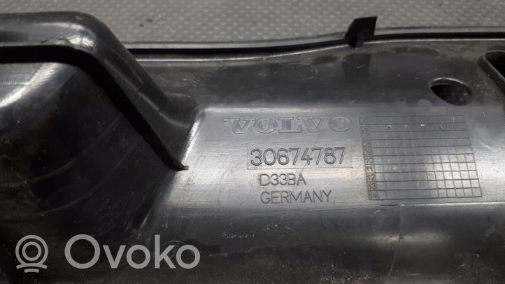 Volvo C30 Rivestimento di protezione sottoporta del bagagliaio/baule 30674787