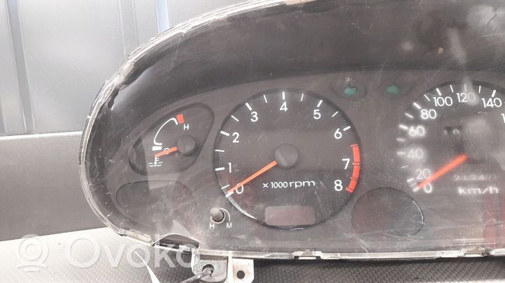 Hyundai Lantra II Compteur de vitesse tableau de bord 71111300