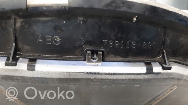 Mazda 121 Tachimetro (quadro strumenti) 769118890