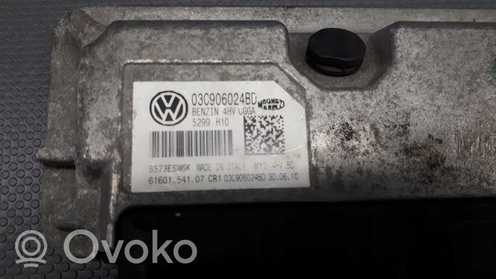 Volkswagen Golf VI Moottorin ohjainlaite/moduuli 03C906024BD