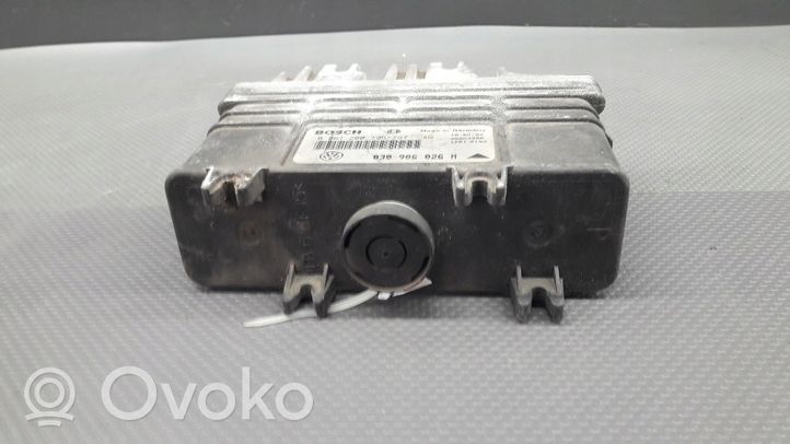 Volkswagen Polo III 6N 6N2 6NF Calculateur moteur ECU 0261200796