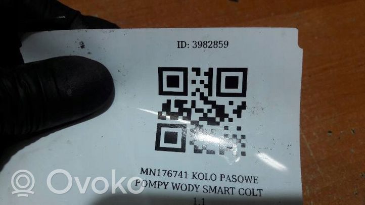 Mitsubishi Colt Koło pasowe pompy wody MN176741