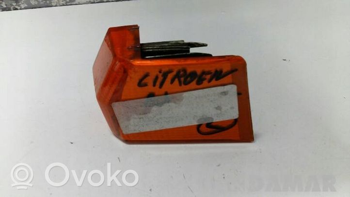 Citroen BX Front indicator light 