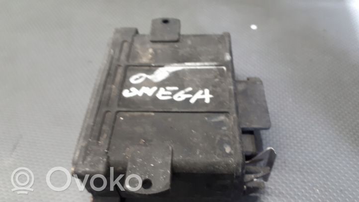 Opel Omega B1 Motorsteuergerät ECU 0227400030