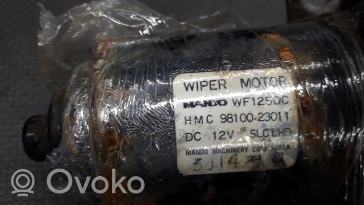 Hyundai Scoupe Wiper motor 9810023011