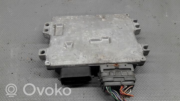 Suzuki Swift Motorsteuergerät/-modul 3392073KM