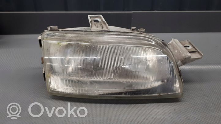 Fiat Punto (176) Lampa przednia 46481413