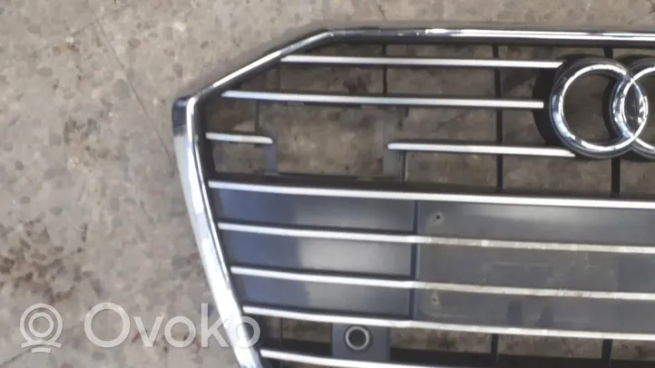 Audi A6 S6 C8 4K Maskownica / Grill / Atrapa górna chłodnicy 4k0853651c