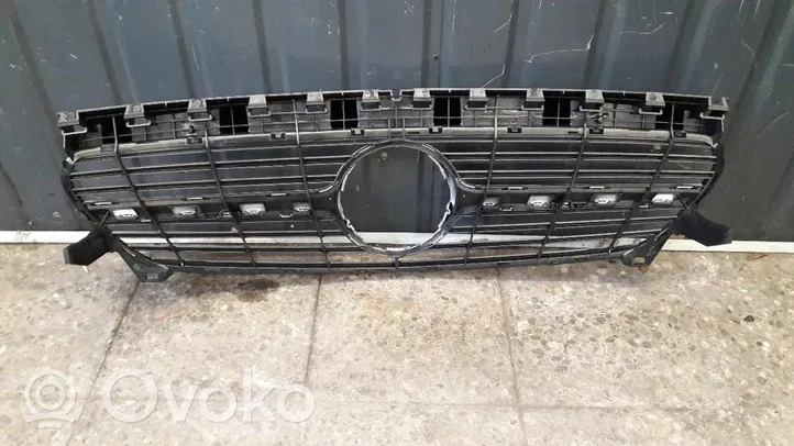 Mercedes-Benz CLA C117 X117 W117 Grille de calandre avant A1178880160