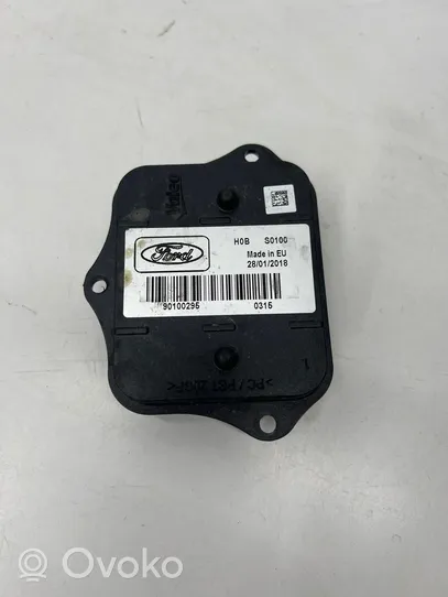 Ford Kuga II Xenon valdymo blokas 90100295